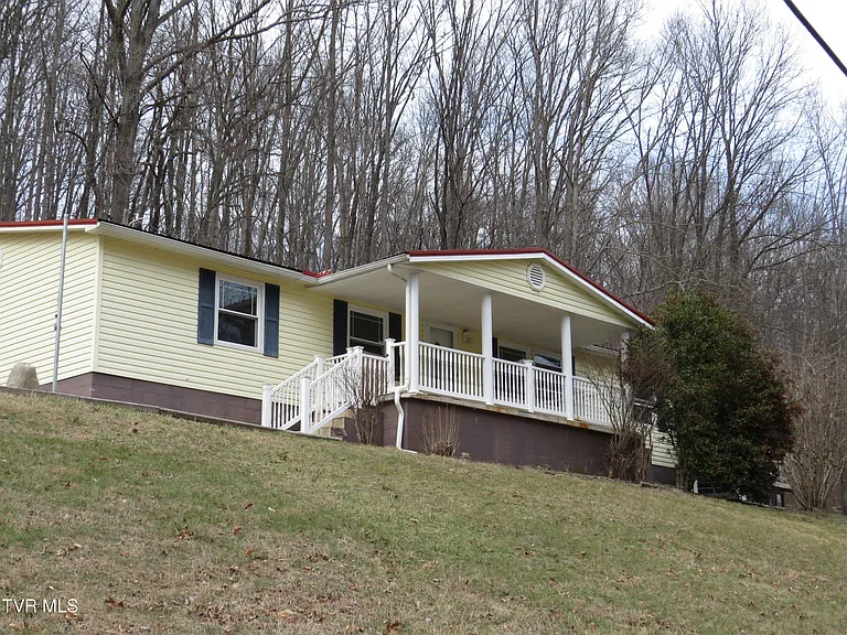 Affordable Mountain Retreat with Stunning Views, Pool & Acreage! | $114,900