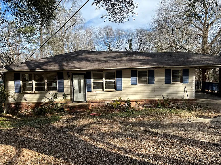 Investor Special! 4-Bedroom Fixer-Upper with Huge Potential in Prime Location | $100,000