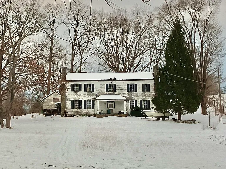 Spacious 3,536 Sq. Ft. Home on 5.4 Acres with Creek – Country Living Near Maysville, Kentucky! | $120,000