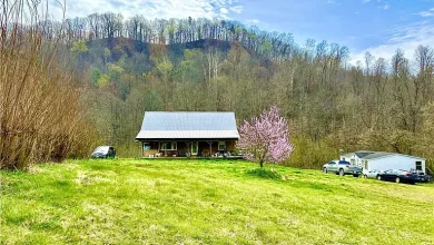 Photo of $309,900 – 5-Bedroom Home with 41 Acres and Ponds in Gate City, VA