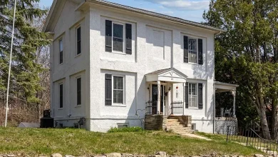 Photo of $220,000 – 4-Bedroom Historic Stucco Home with Garage on Large Lot in Mount Vernon, IA