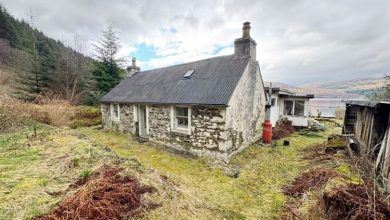 Photo of Highland 4-bed off-grid coastal cottage hits market — for just 125,000