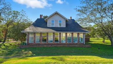 Photo of Historic 1900 Home on 1.38 Acres Just Steps from Downtown Catawba NC