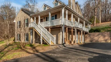 Photo of 7.09 Acres of Hilltop Tennessee Beauty – Private Country Estate Near Lynchburg & Fayetteville