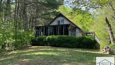 Photo of 12.27 Acres of Woodland Charm in Virginia – A Secluded Country Cottage Retreat