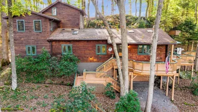 Photo of 1.91 Acres of Wooded Golfside Retreat Charm in Morgantown, West Virginia