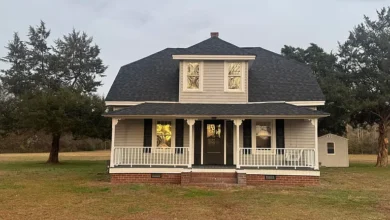 Photo of 6.39 Acres of Timeless North Carolina Farmhouse Charm – Beautifully Restored Country Living in Bladenboro