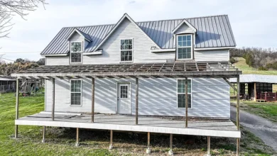 Photo of Charming 3.96-Acre Country Farmhouse Retreat in Peaceful Parrottsville, TN