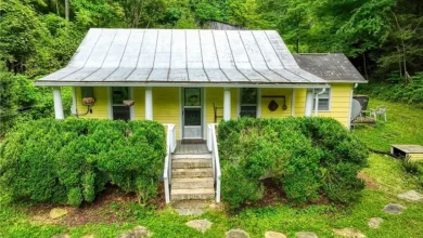 Photo of Charming 16.29-Acre Mountain Cottage Retreat in Lansing, NC – Peaceful Appalachian Living