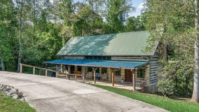 Photo of 13.98 Acres of Historic Log Cabin Charm in Scenic Baxter, Tennessee