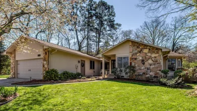 Photo of Knoxville, TN – Stylish Living with a Private Pool Oasis