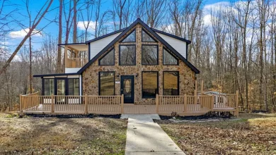 Photo of Peaceful 3-Acre Retreat in Fountain Inn, SC – Renovated Home Surrounded by Nature and Charm