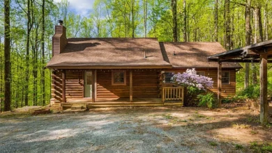 Photo of Secluded Virginia Mountain Cabin Retreat on 9.47 Acres – Peaceful Living Near Forest