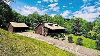 Photo of Charming Log Home on 38 Acres with Fireplace, Privacy & Hunting Access