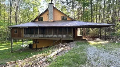 Photo of $250.000 – Spacious Cabin-Style Home with Scenic Setting