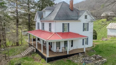 Photo of 31.28 Acres of Classic Farmhouse Living Near Bluefield, VA – Timeless 1905 Charm on Expansive Land