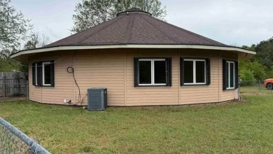 Photo of One-of-a-Kind Octagon Style Home with 3 beds, 2 baths, 1600sqft in Milton, FL – Distinctive Design Full of Potential
