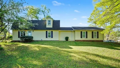 Photo of Spacious Corner Lot Home in SC Near Easley with Flexible Layout and Endless Potential
