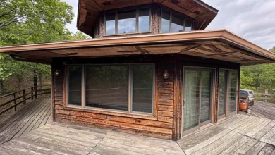 Photo of Custom Octagon Cedar Home with Spiral Staircase on 8.21 Private Acres