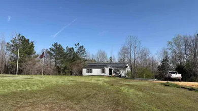 Photo of $199.900 – 48 Acres in Tennessee with Fixer-Upper Home, Creek, Basement & Hunting Potential