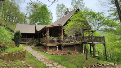 Photo of $209.000 – Mountain Getaway Retreat in NC with Scenic Views