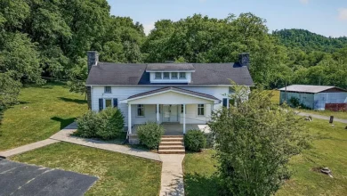 Photo of Historic Farmhouse on 30 Acres with Lake Views in TN