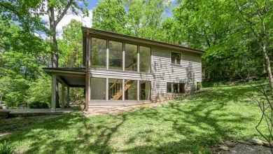 Photo of Secluded Woodland Retreat on 3.39 Acres with Fireplace & Scenic Views in Richmond, KY