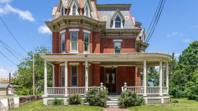 Photo of Historic Victorian Mansion with 5 Bedrooms and Endless Potential