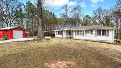 Photo of Spacious Ranch on 1 Acre with Basement Potential