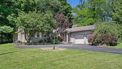 Photo of Spacious Ranch Home on 1.22 Acres with Huge Potential in Canfield, OH